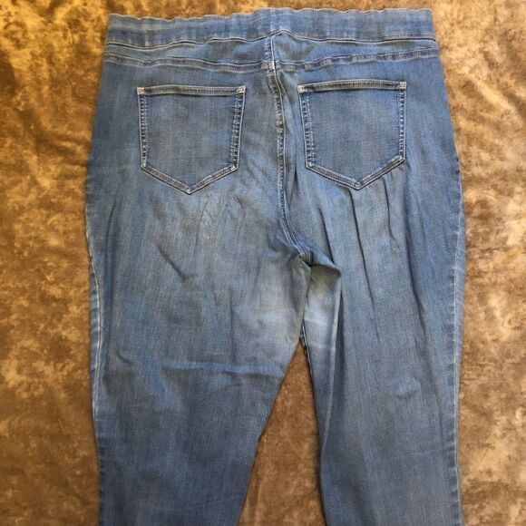 EVRI 16W Jean Leggings Medium Wash - Picture 4 of 6